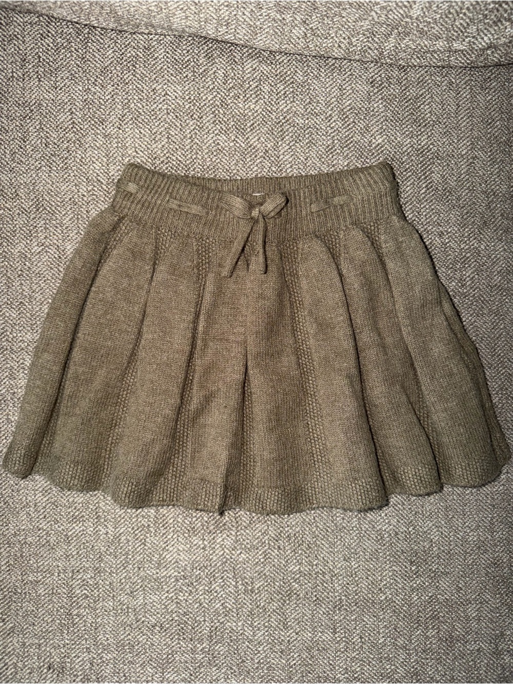 Zara Olive Green Knit Pleated Skirt